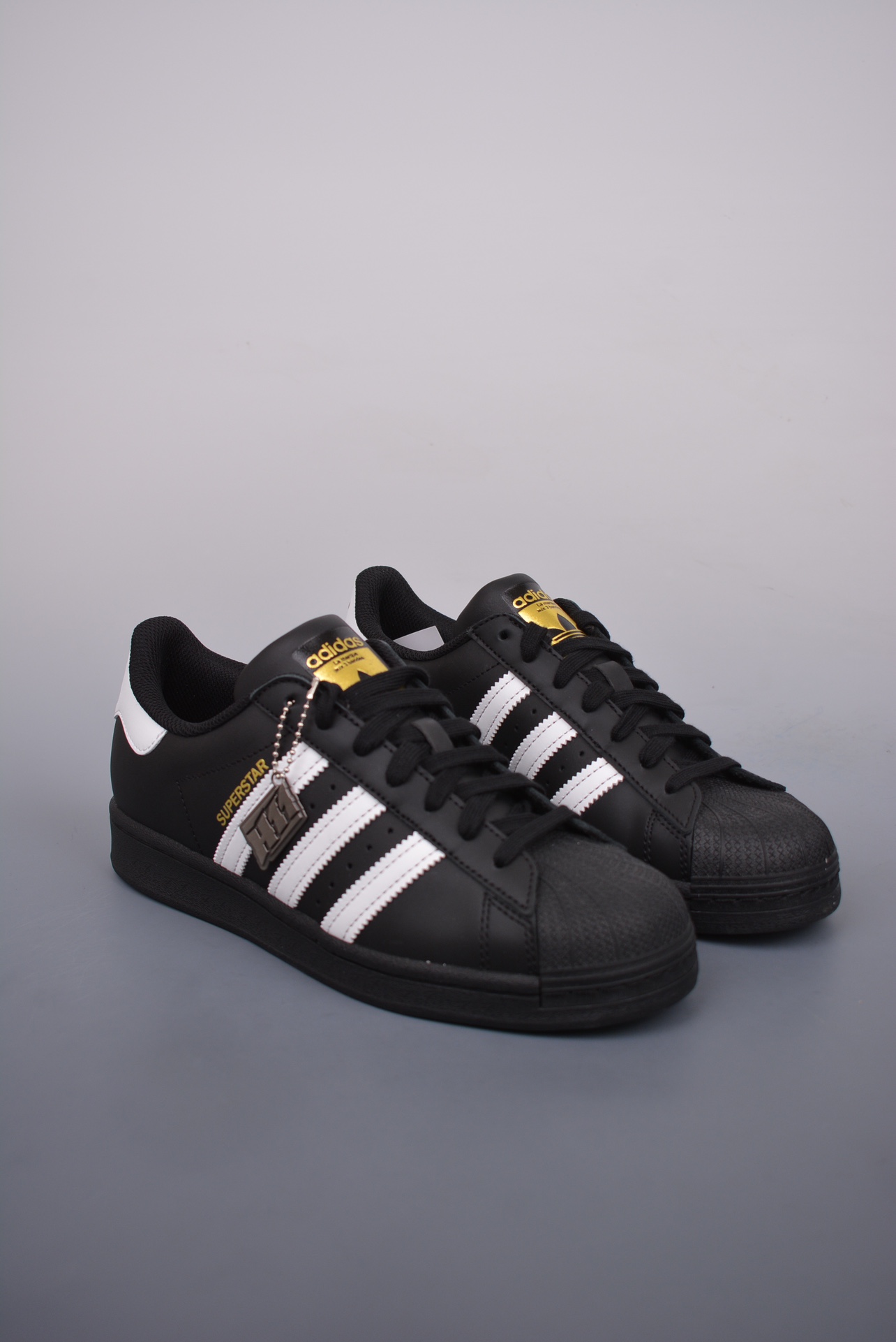 adidas Originals SUPERSTAR W Shoes and Sneakers