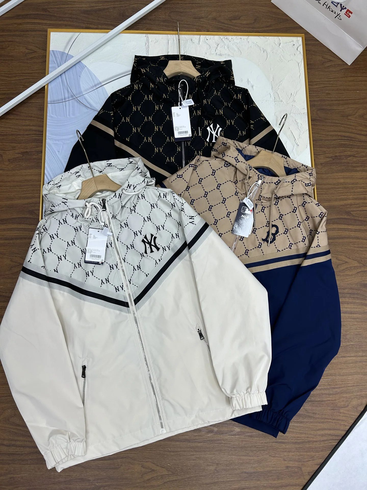 MLB Jacket Black/White/Beige Jackets