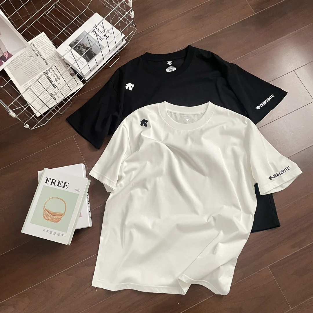 DESCENTE T-Shirt Black and White T-Shirts