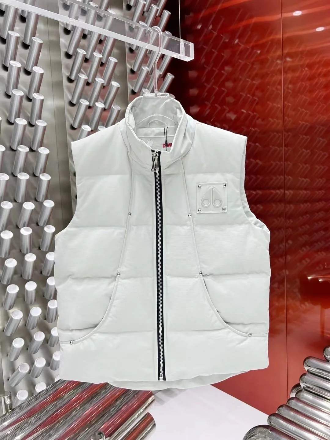 Moose Knuckles 23SS Black & White Puffer Vests