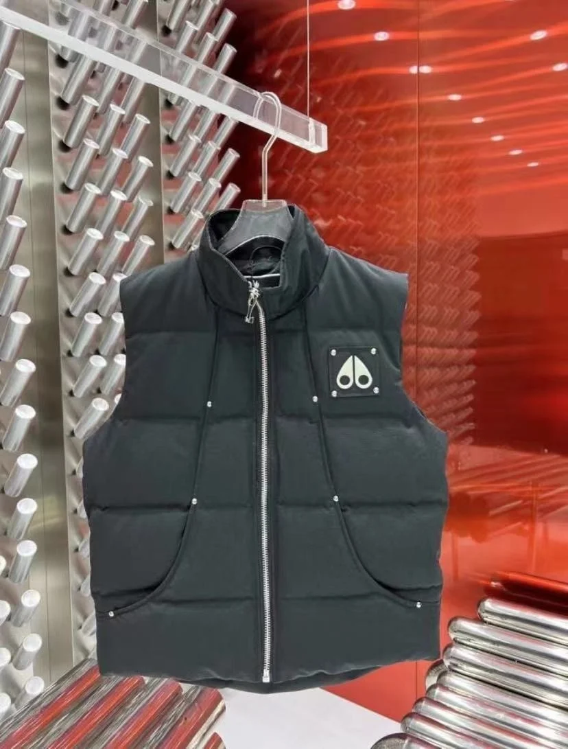 Moose Knuckles 23SS Black & White Puffer Vests