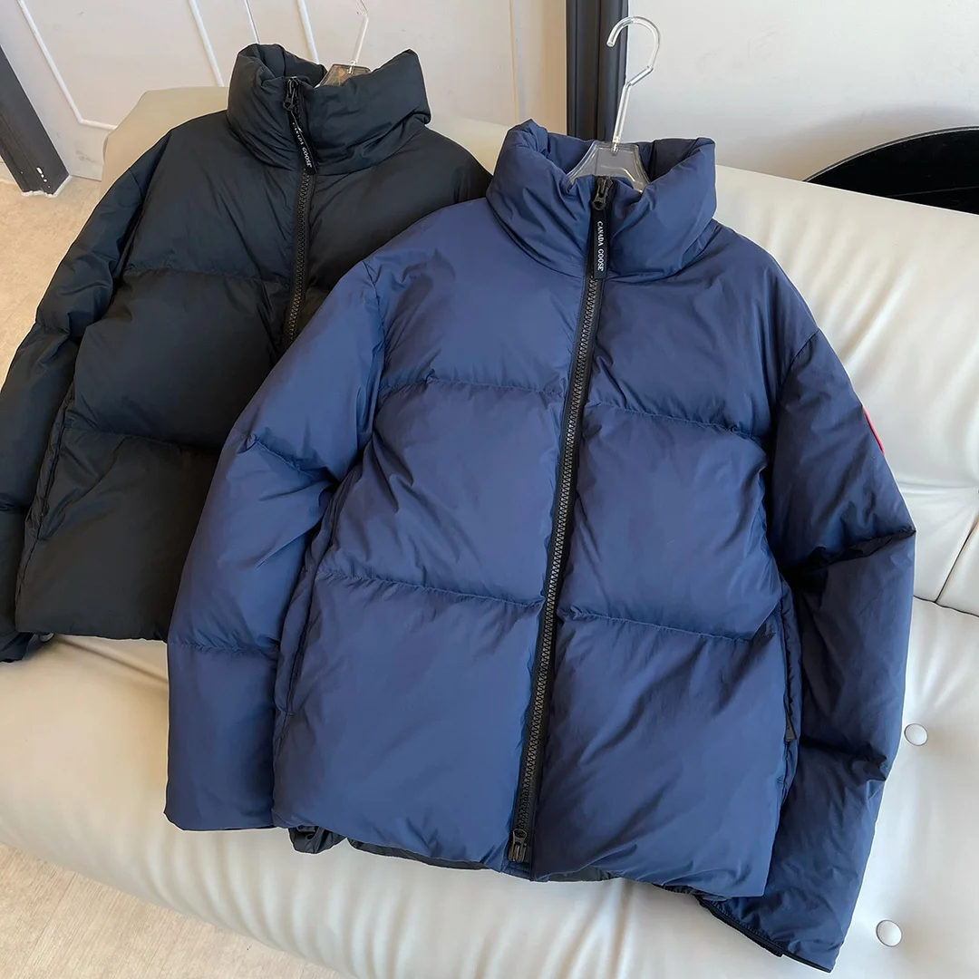 CANADA GOOSE Lawrence Black Short Puffer Jacket