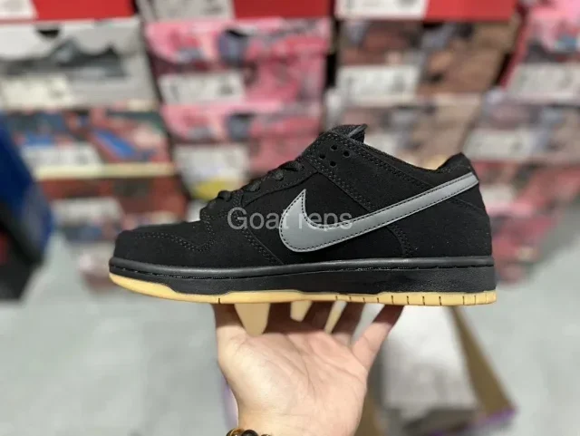 Nike Dunk Low sneakers（Black）