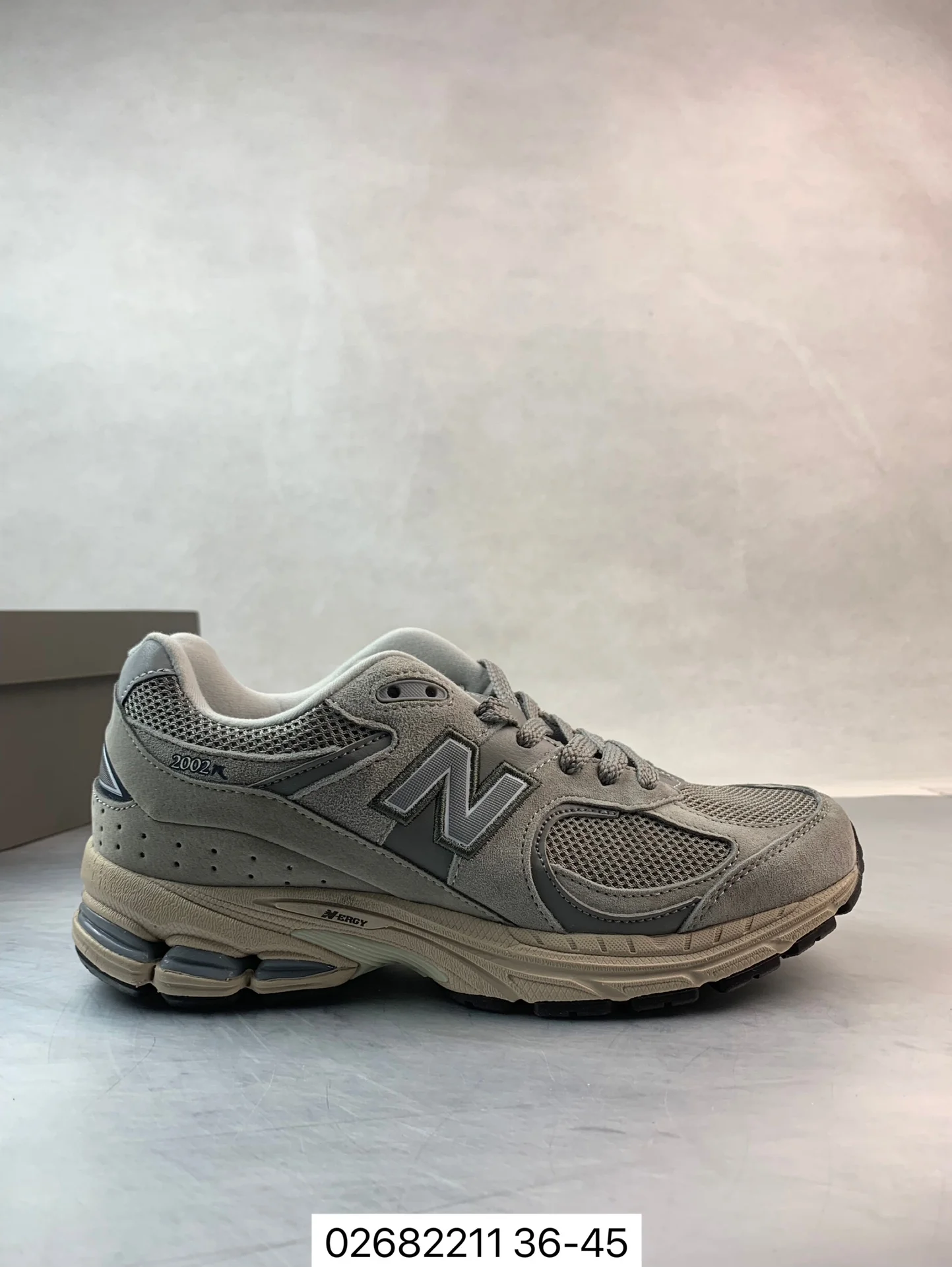 New Balance NB2002R (Gray)