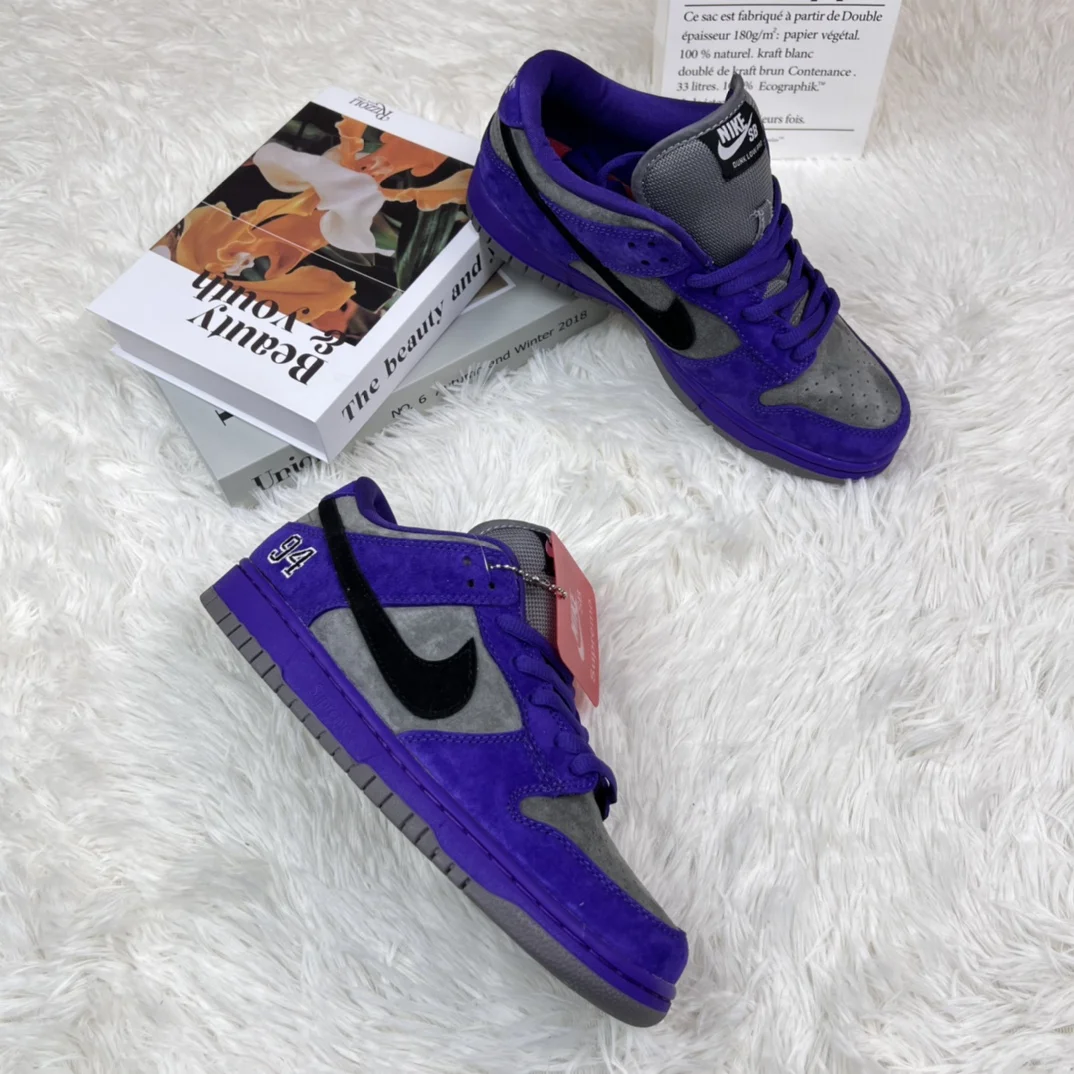 Nike Dunk SB Low Custom (Grey Purple)