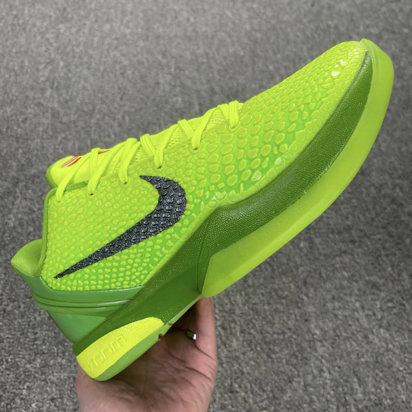Nike Kobe 6 "Green Hornet" (New Year Surprise)