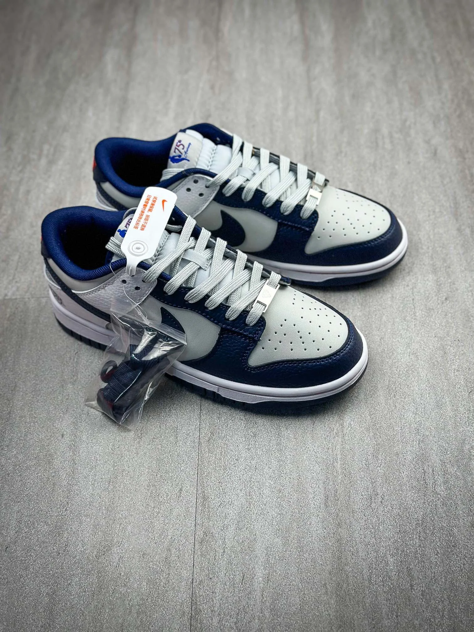 Nike SB Dunk Low Retro (Black&White)