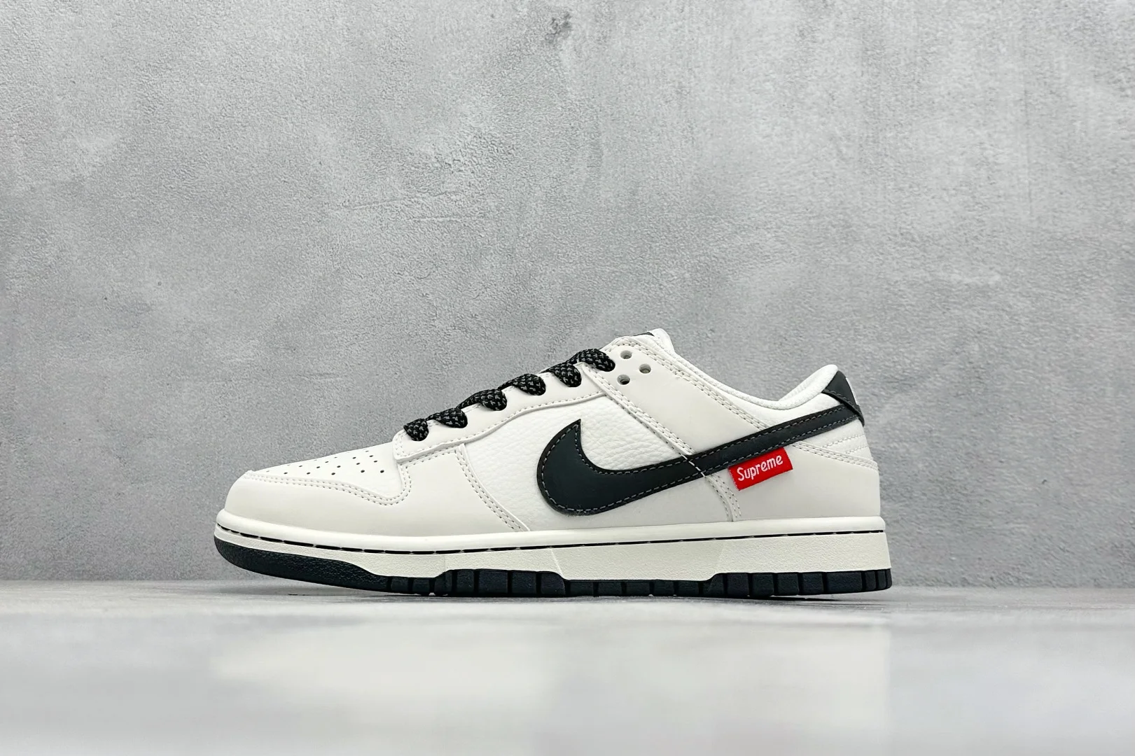 Nike SB Dunk Low x Collab High-Quality Sneakers