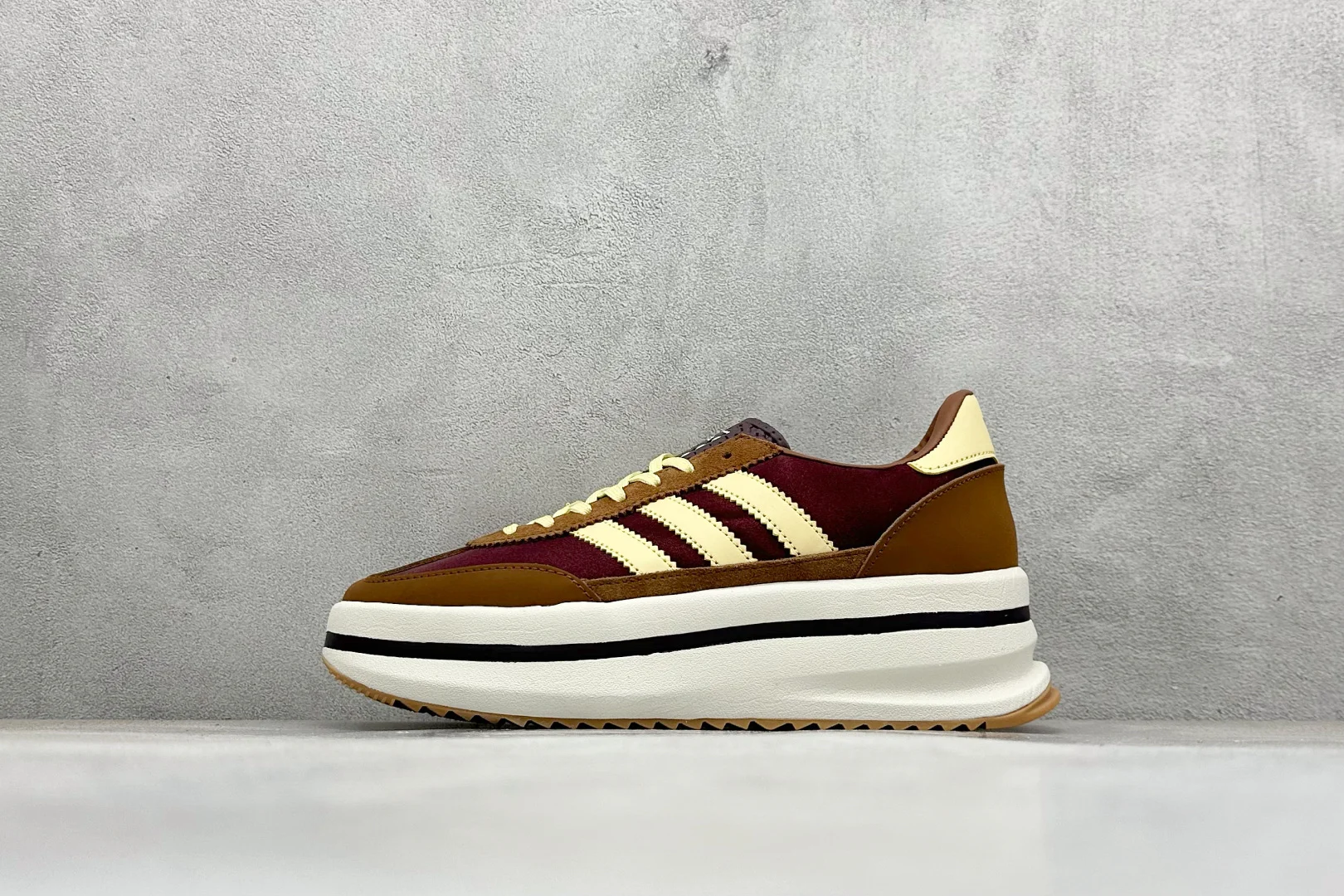Adidas Originals SL 72 Stack Striped Color-blocked Casual Shoes