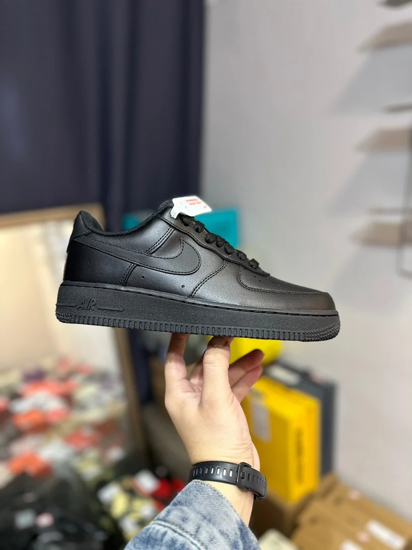 Nike Air Force 1 Low Classic White Casual Shoes
