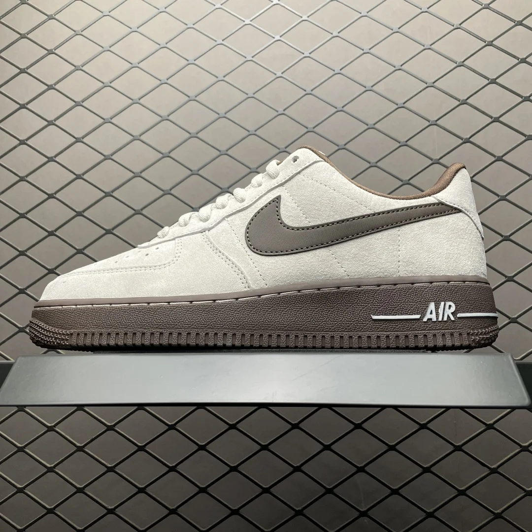 Nike Air Force 1 "Light Orewood Brown" HQ3485-104