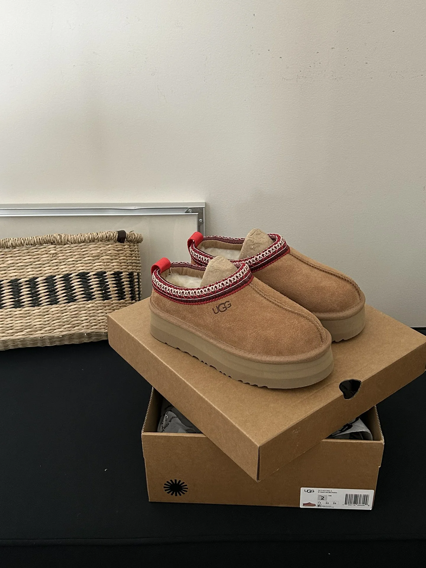 UGG Women's Tasman braid Slipper
