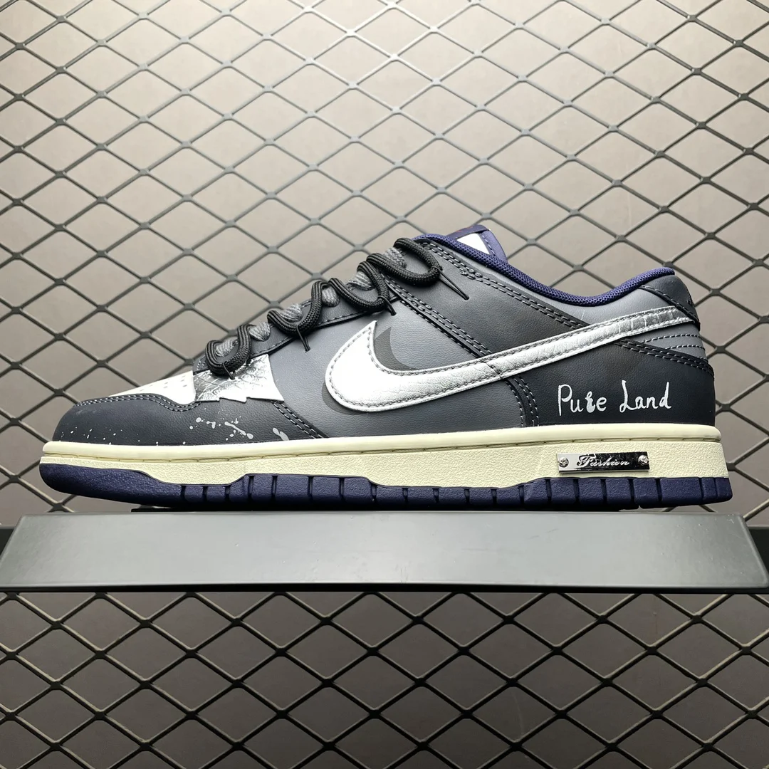 Nike Custom Dunk Low Low-Top Casual Sneakers