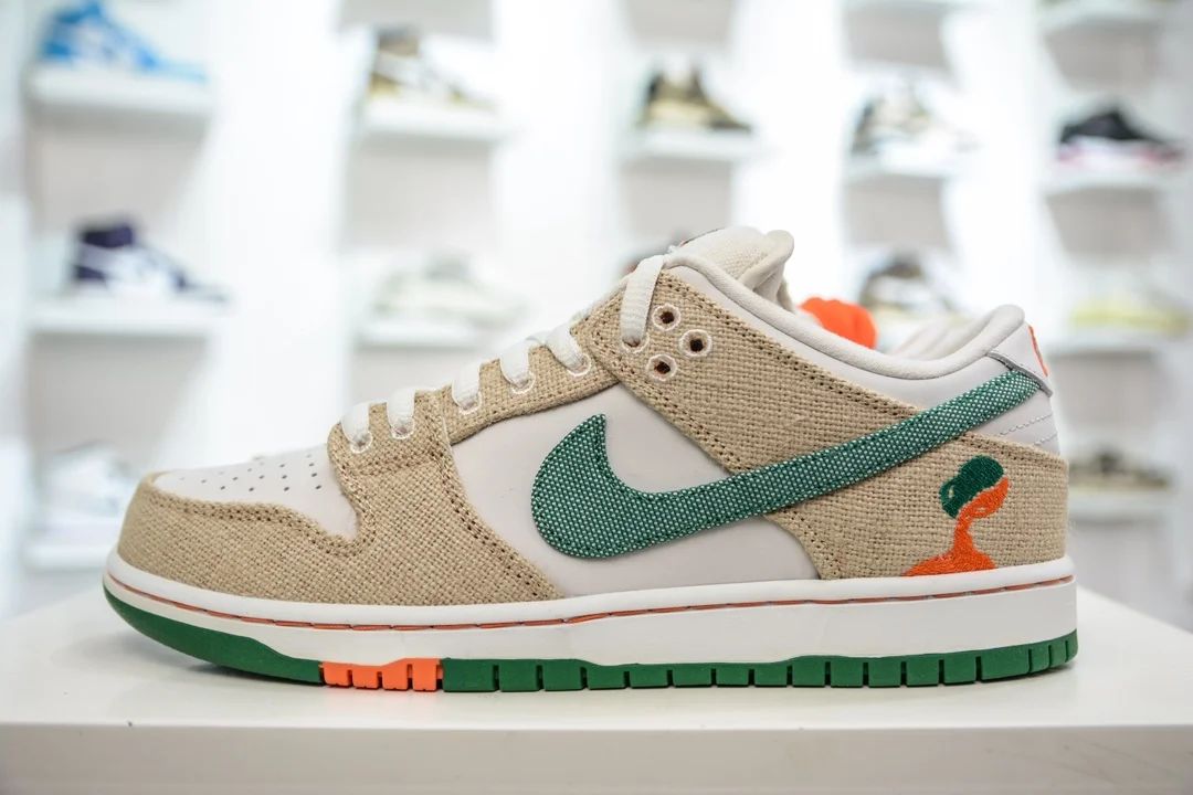 Nike SB Dunk Low x Jarritos Mexican Soda White-Green Shoes