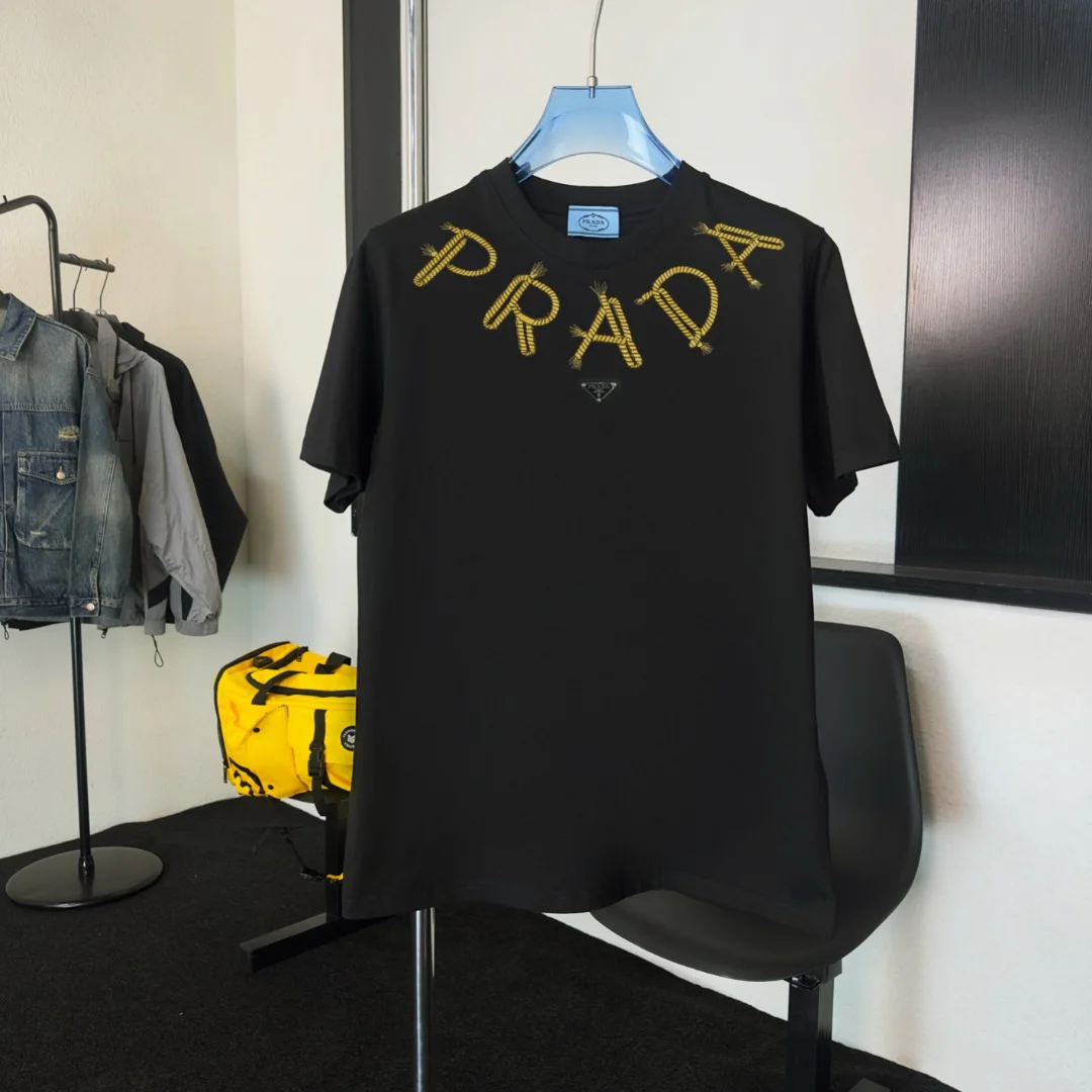 Prada 2025 New Black Crew-Neck T-Shirt