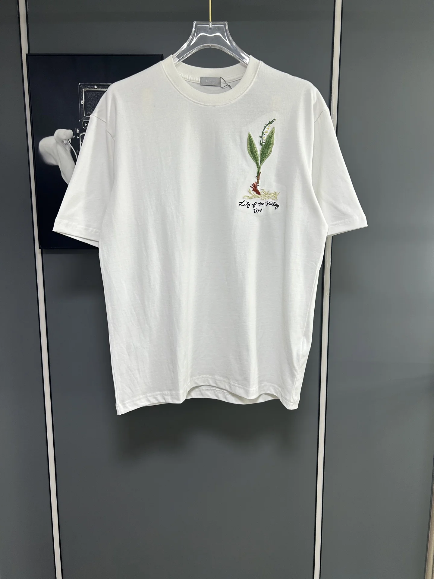 Dior White 1997 Lily Embroidery 25SS T-Shirt