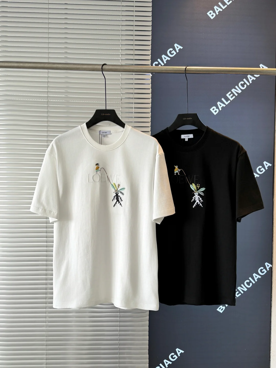 Loewe 25SS Mandrake Embroidery T-Shirt (White/Black)