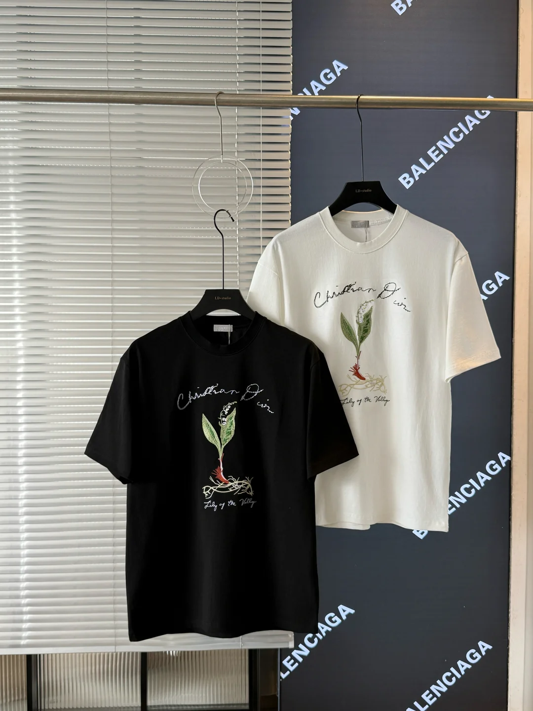 Dior Lily-of-Valley Embroidered Crewneck T-Shirt (B/W)