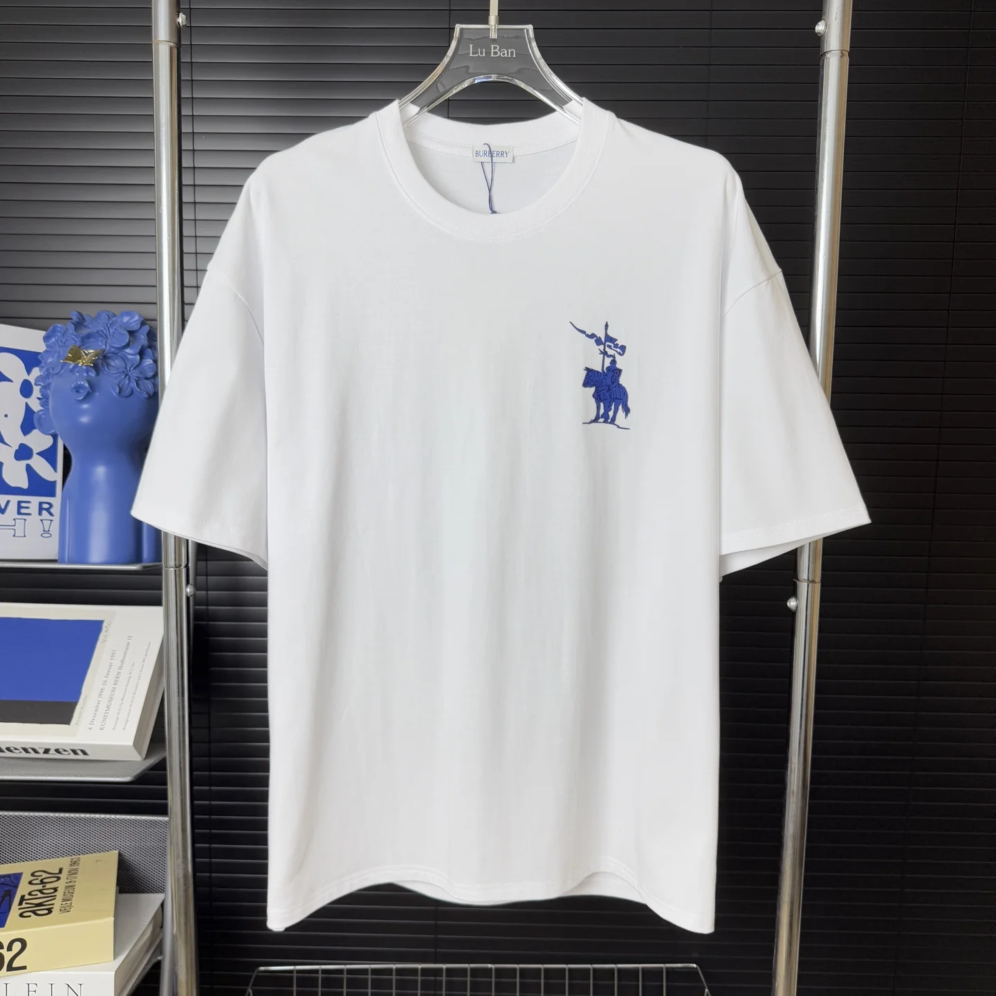 Burberry White Equestrian Emblem 3D Print Embroidery T-Shirt