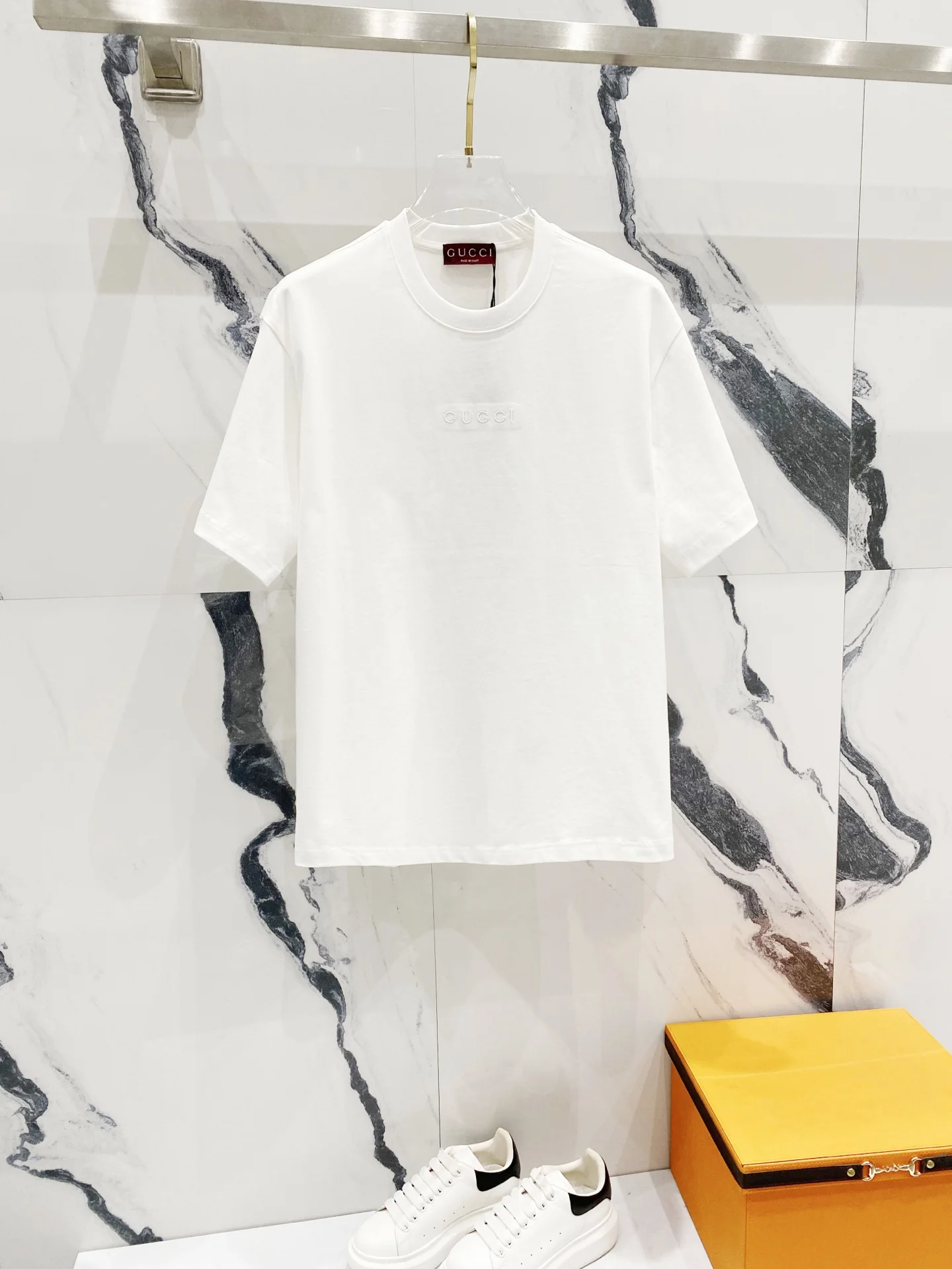 Gucci White Delicate Small-Logo Embroidery 320g Full-Tag T-Shirt