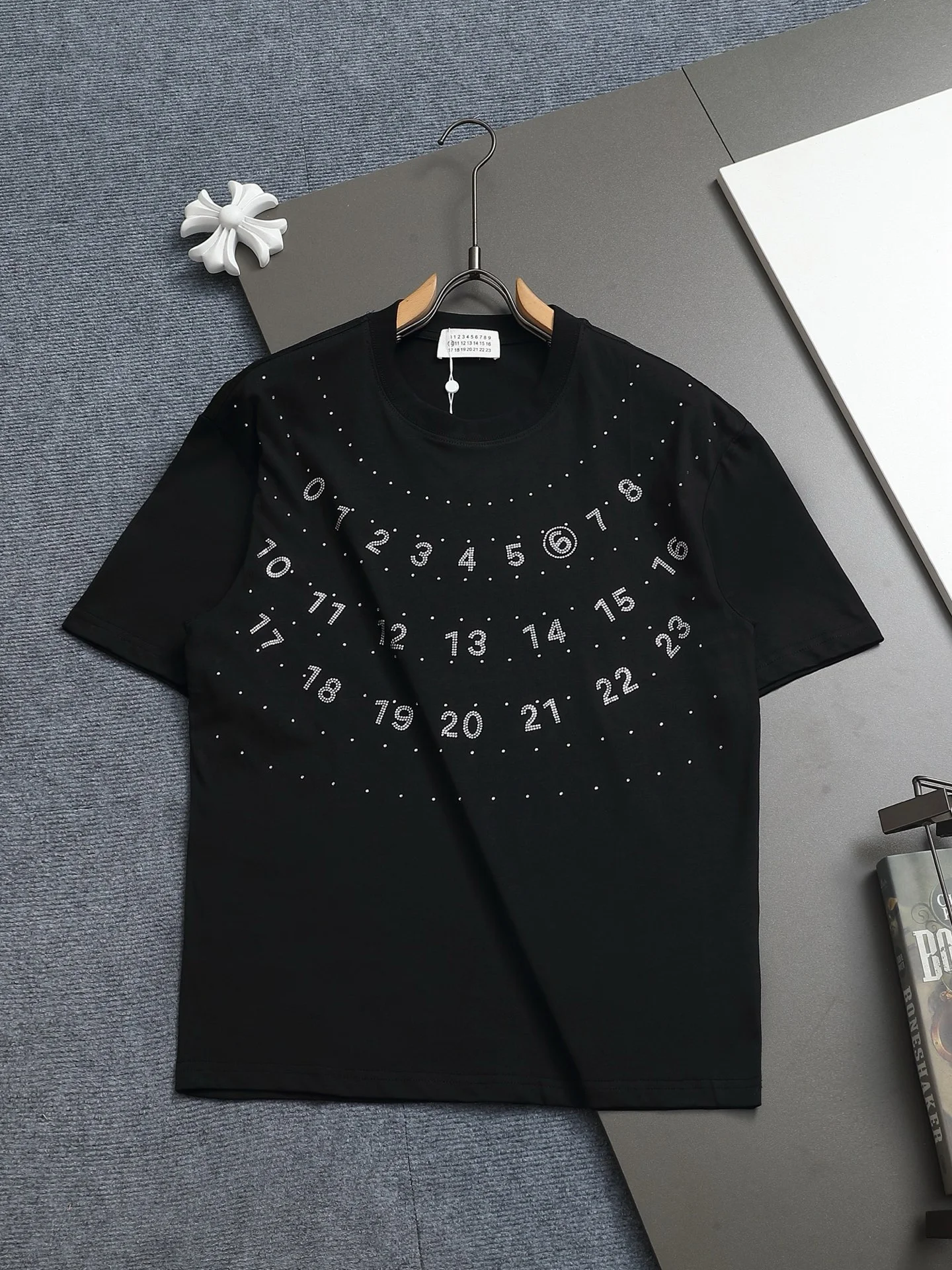 Maison Margiela 2025 Summer Black Number Rhinestone Design T-Shirt