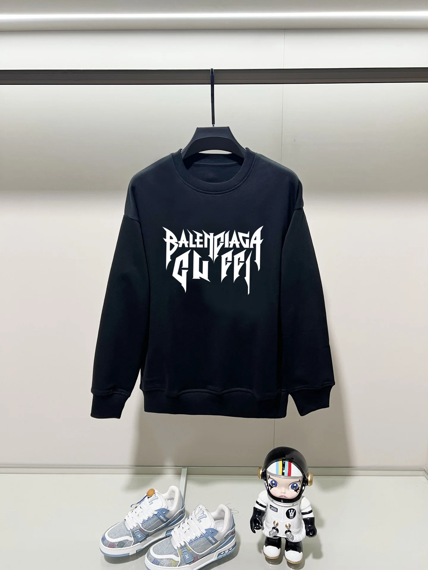 Balenciaga 2025AW Black Crew Neck Sweatshirt with Precision Print