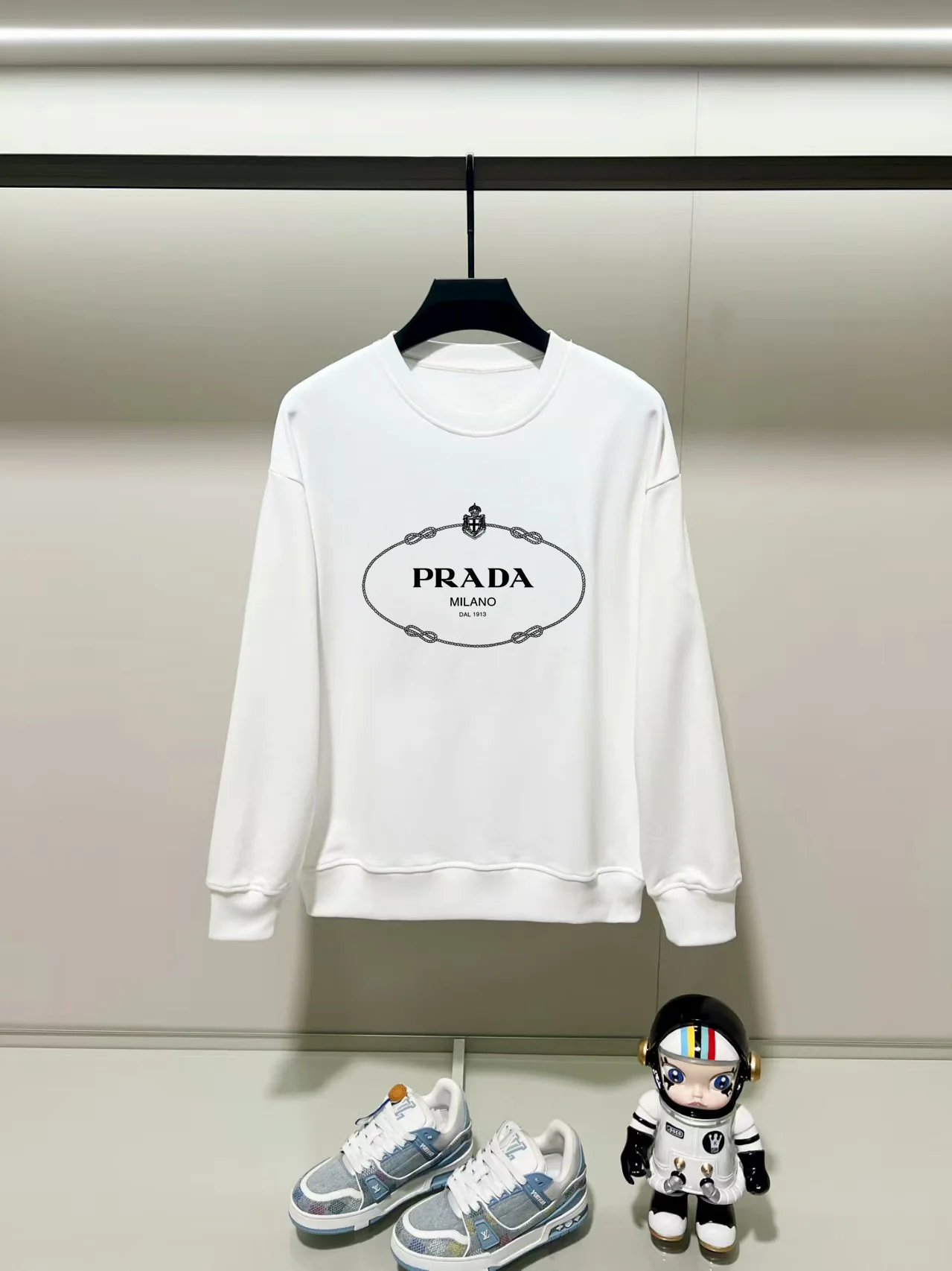 Prada 2025AW White Crew-Neck Sweatshirt with Precision Printing