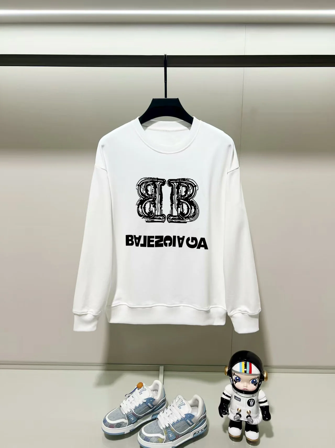 Balenciaga 2025AW White Crewneck Sweatshirt with Chest Precision Print