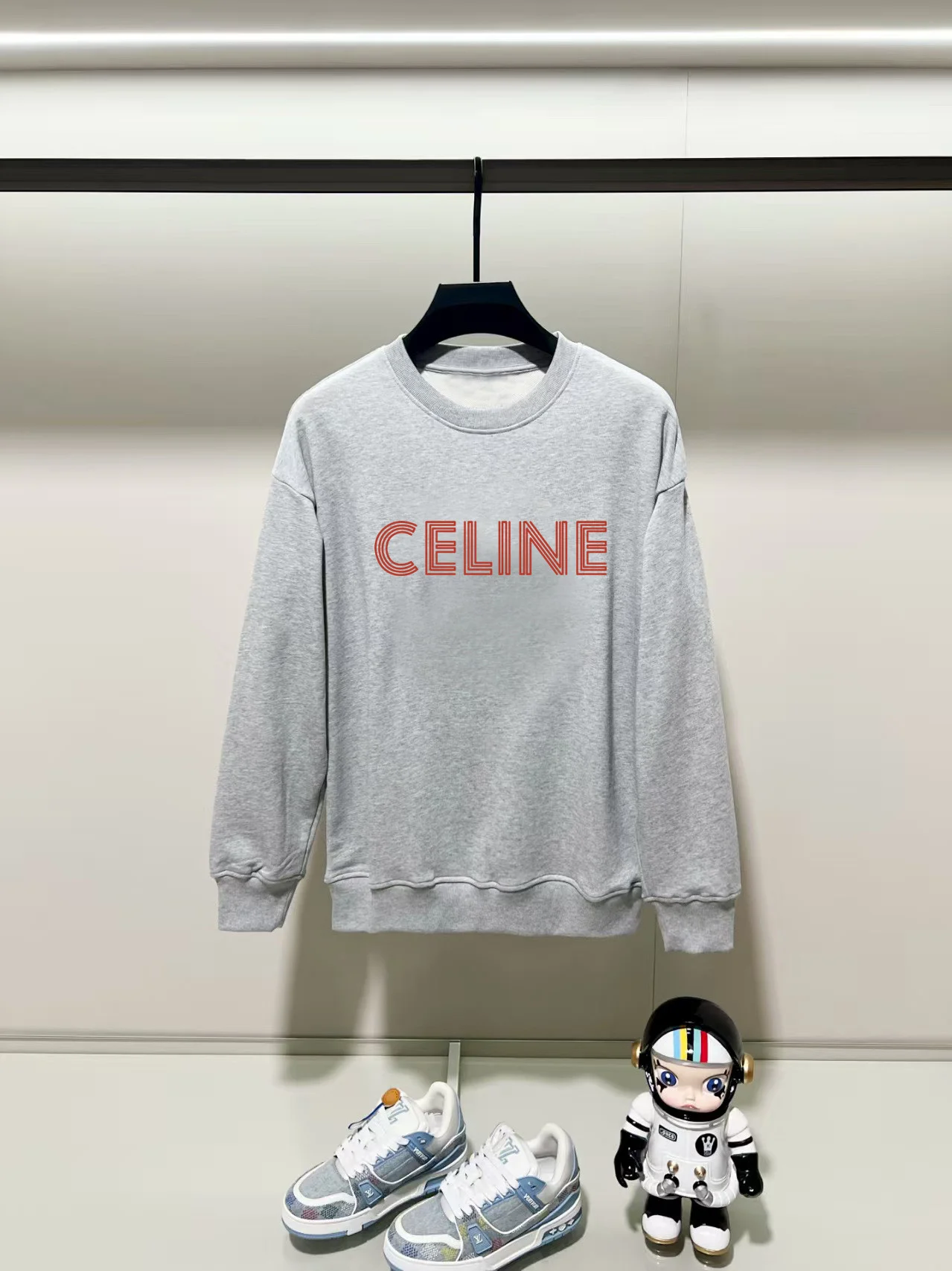 Celine 2025AW Gray Crew-Neck Sweatshirt with Precision Printing