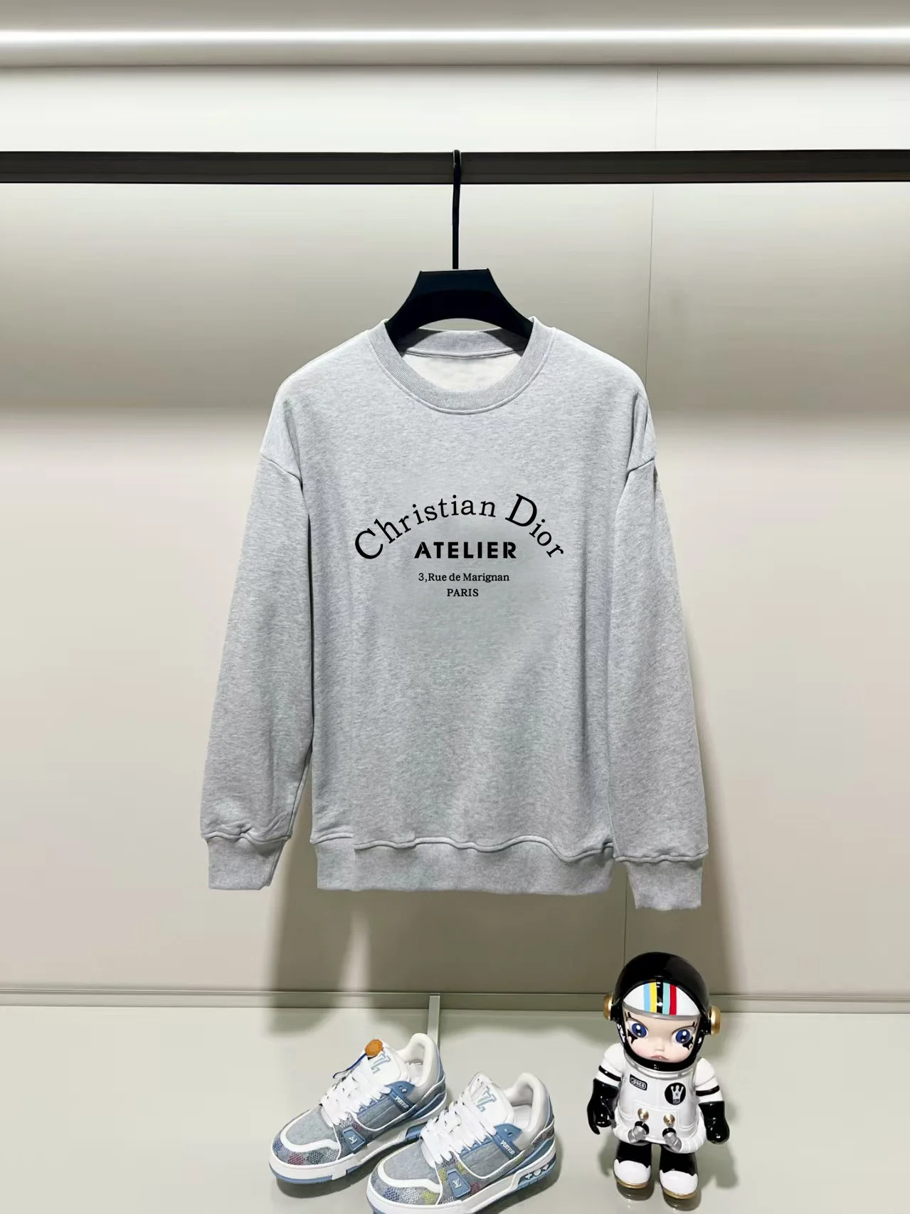 Dior 2025AW Gray Crew Neck Sweatshirt with Precision Printing