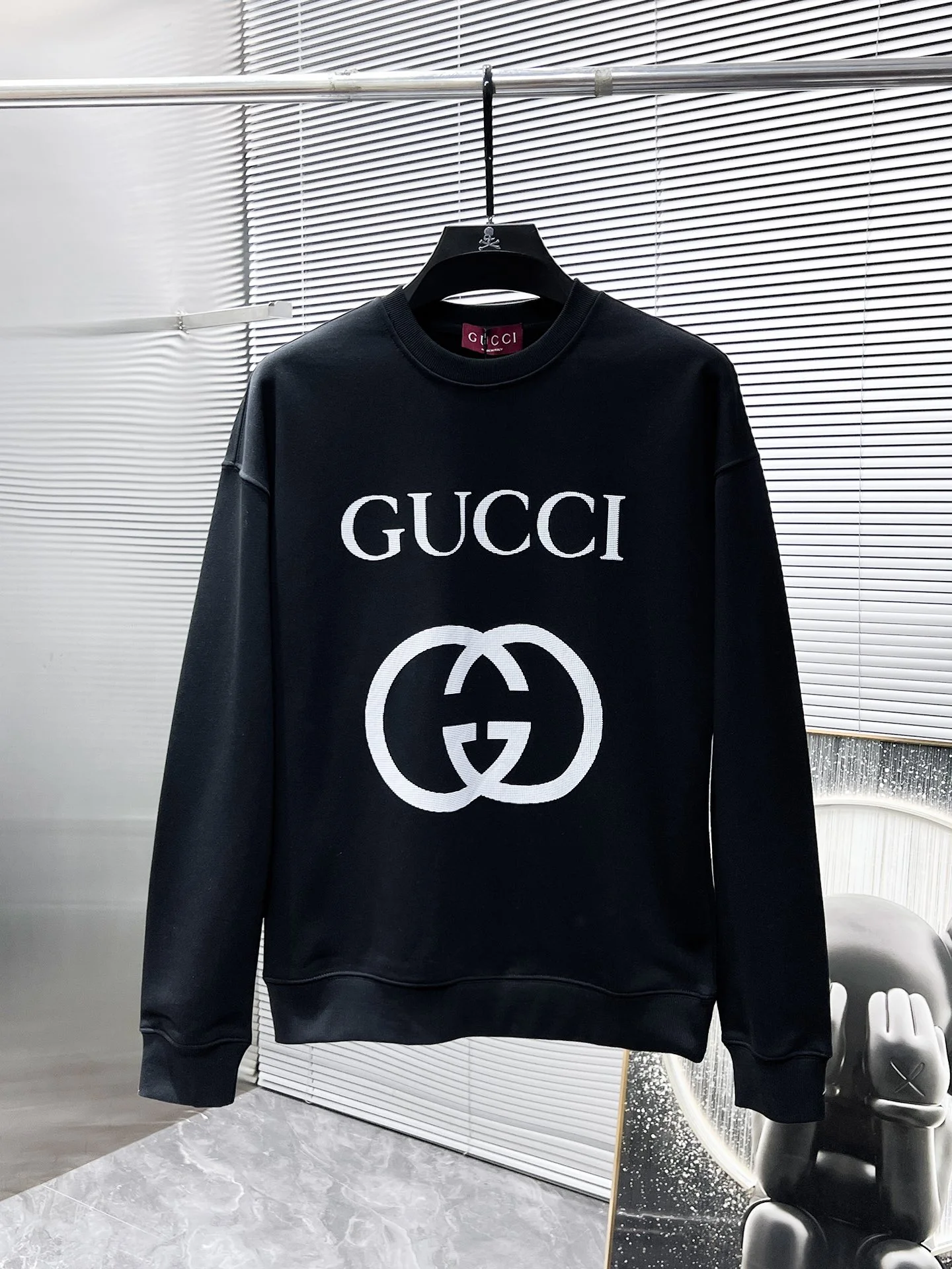 Gucci 2025SS Black Crew Neck Long Sleeve Sweatshirt with Interlocking G Logo