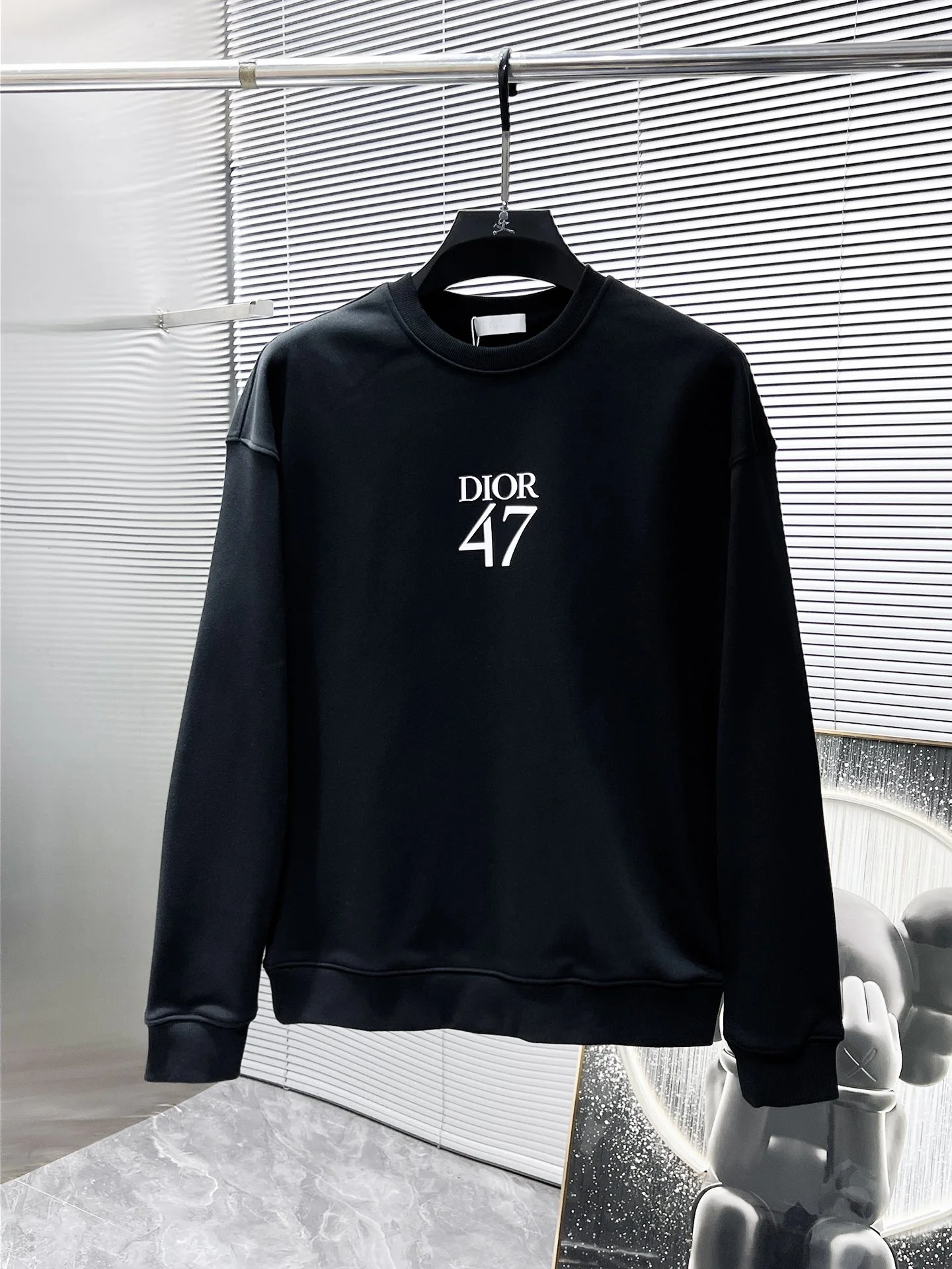 Dior 2025SS Black Long-Sleeve Crew-Neck Sweatshirt with DIOR 47 Logo