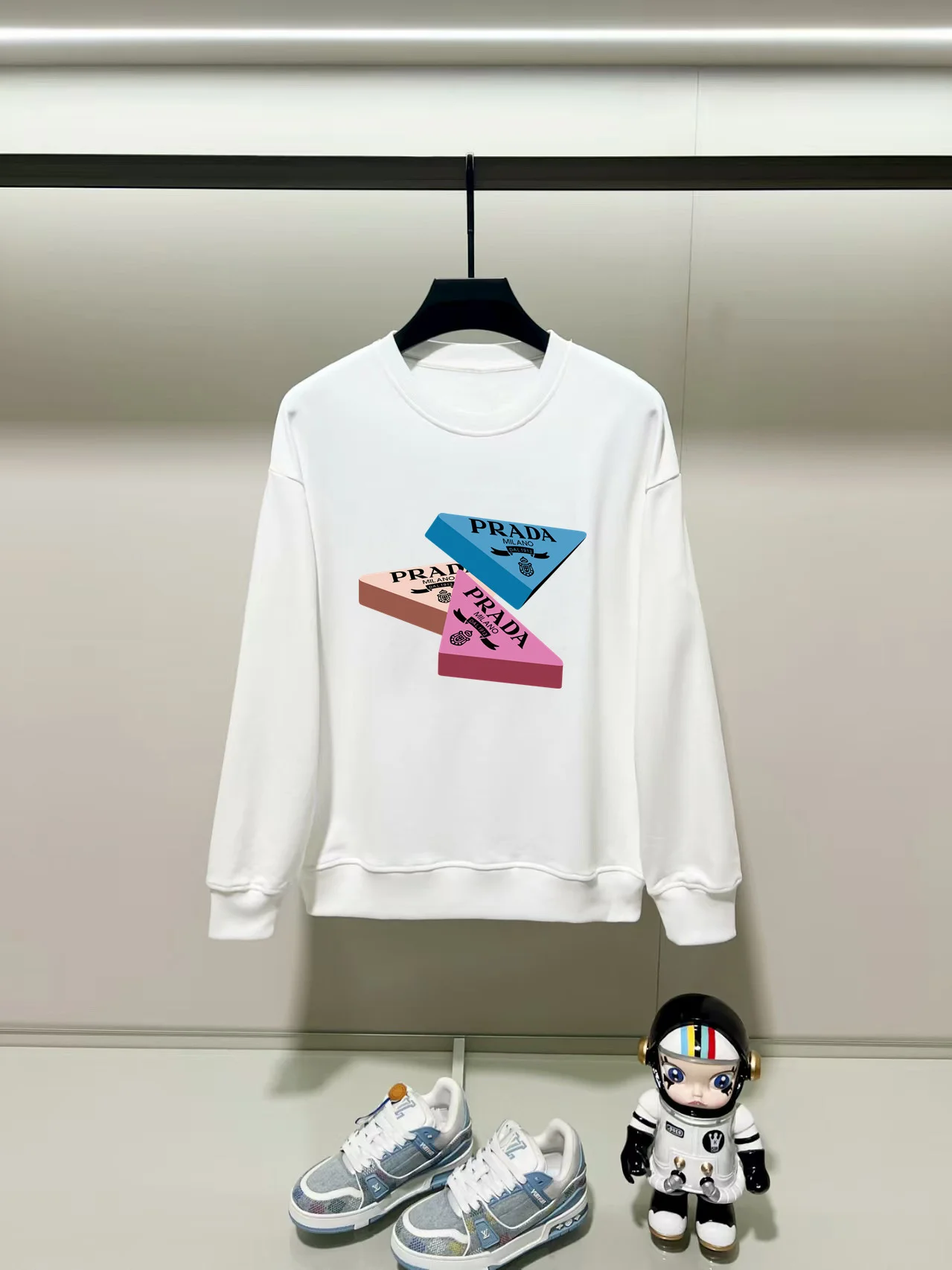 Prada 2025AW White Crew-Neck Sweatshirt with Precision Printing