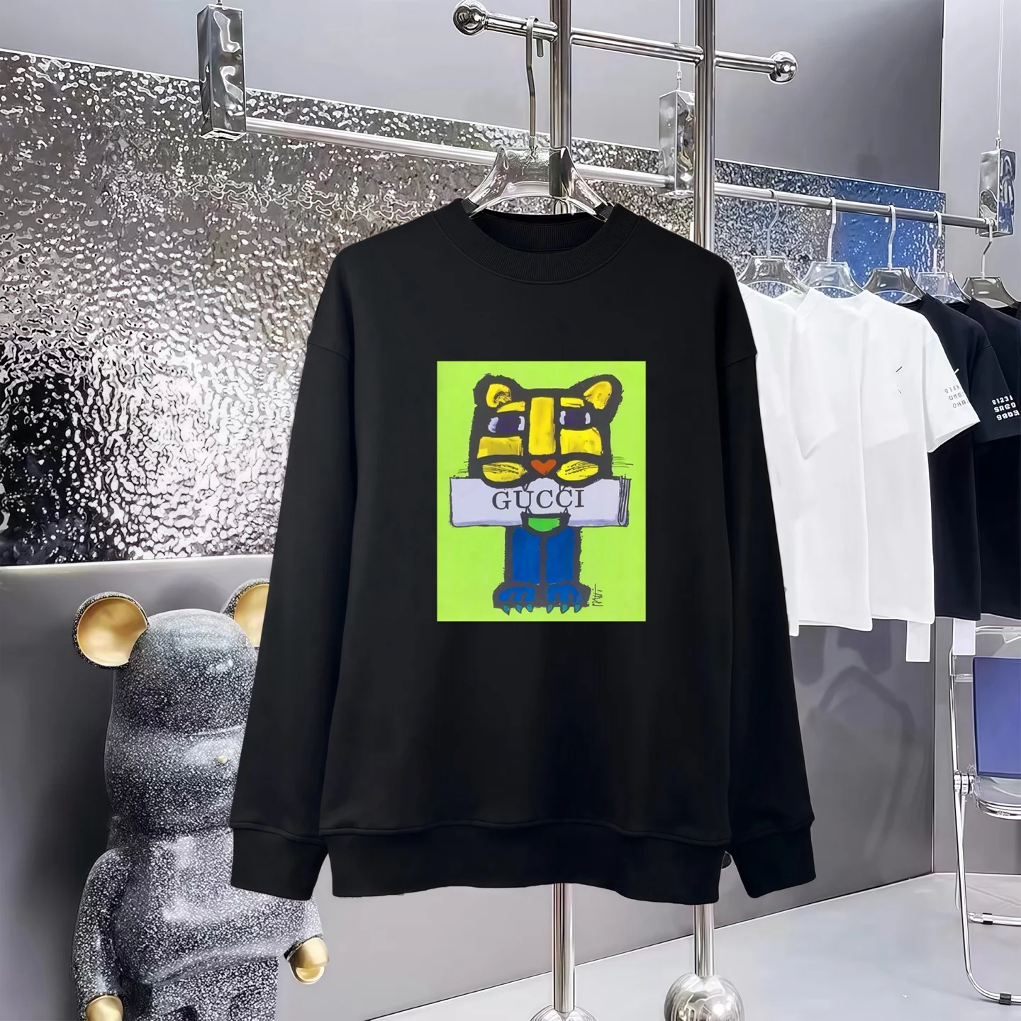 Gucci Black Crew Neck Sweatshirt with Tiger Print