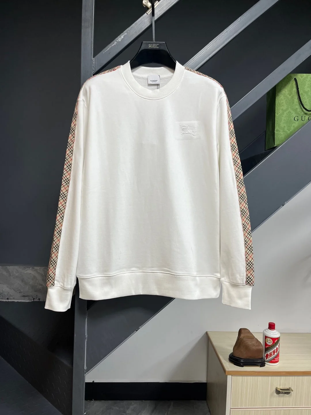Burberry White Sweatshirt with Horse Logo Embroidery & Checked Sleeves
