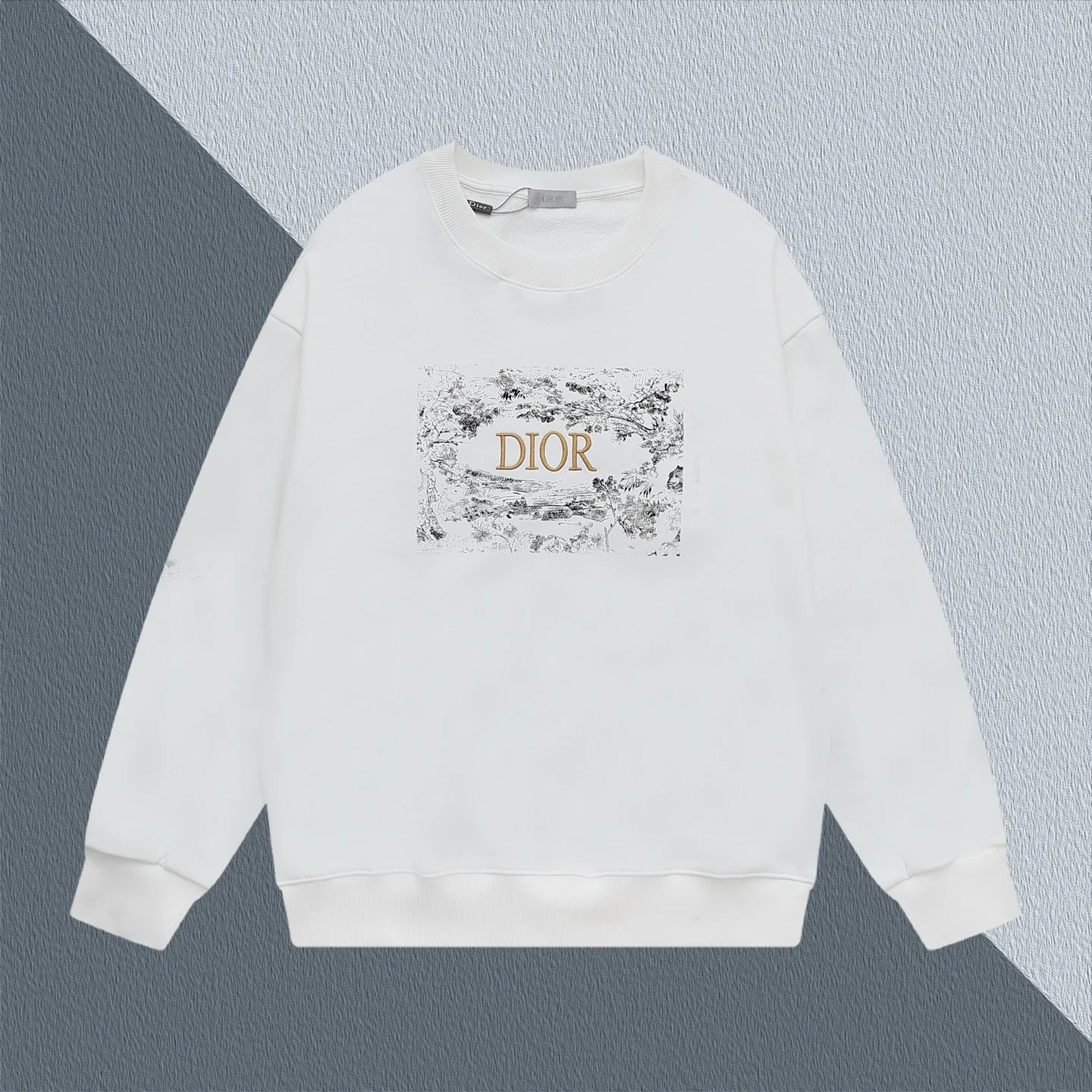 Dior White Crew Neck Sweatshirt with Classic Letter Embroidery