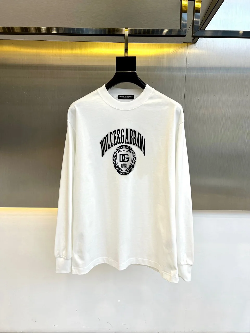 Dolce & Gabbana White Early Autumn Lightweight Sweatshirt
