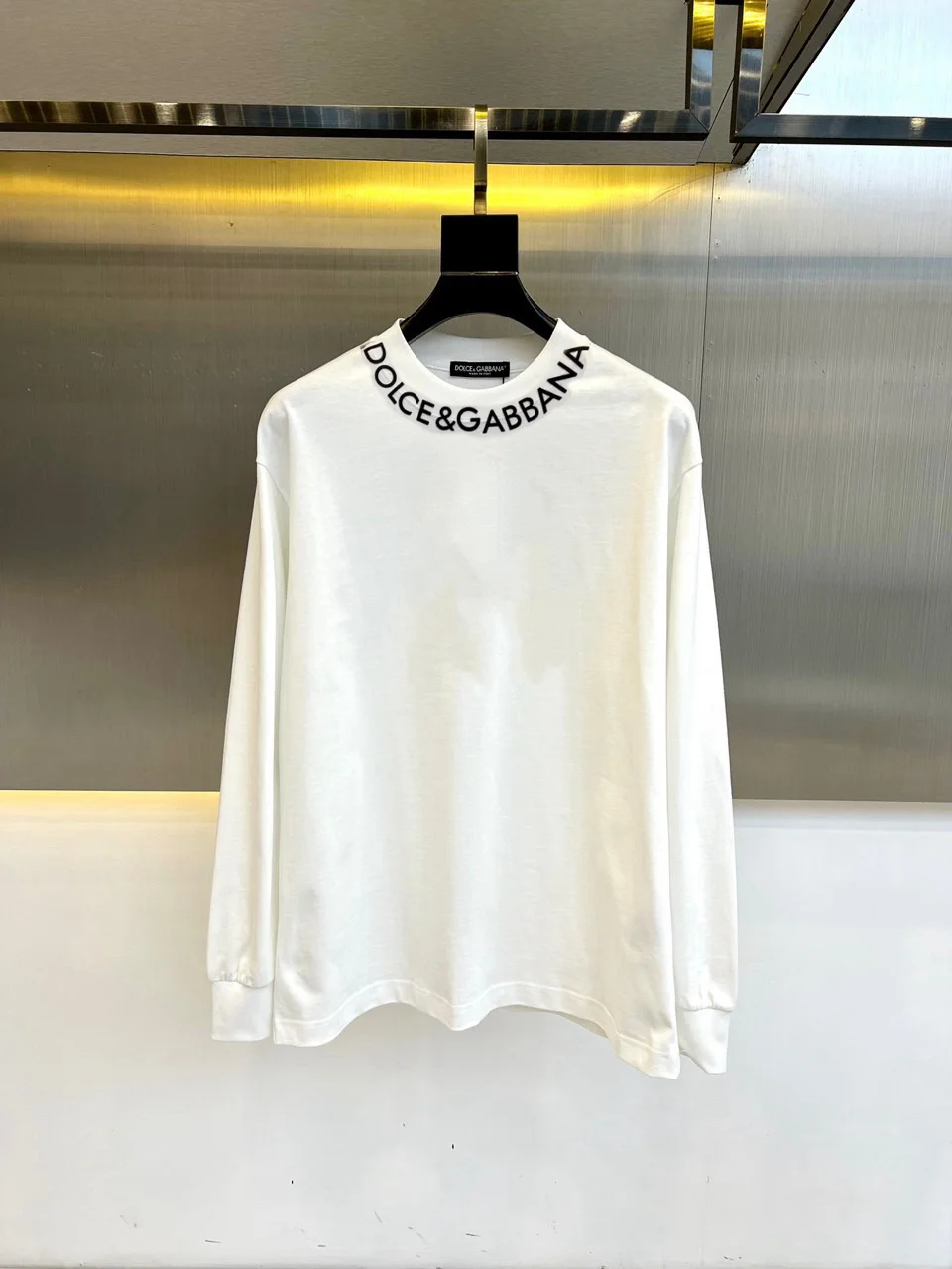 Dolce & Gabbana White Early Autumn Sweatshirt with Brand Letter