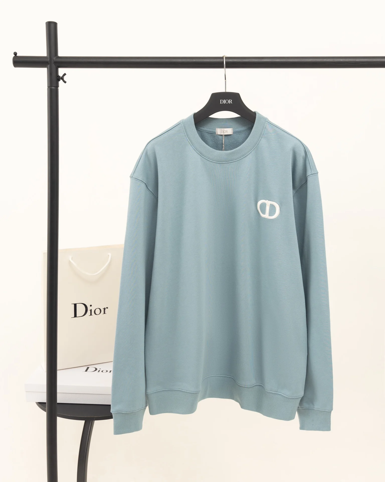 Dior 2024AW Blue Crew Neck Sweatshirt with Icon Badge Embroidery
