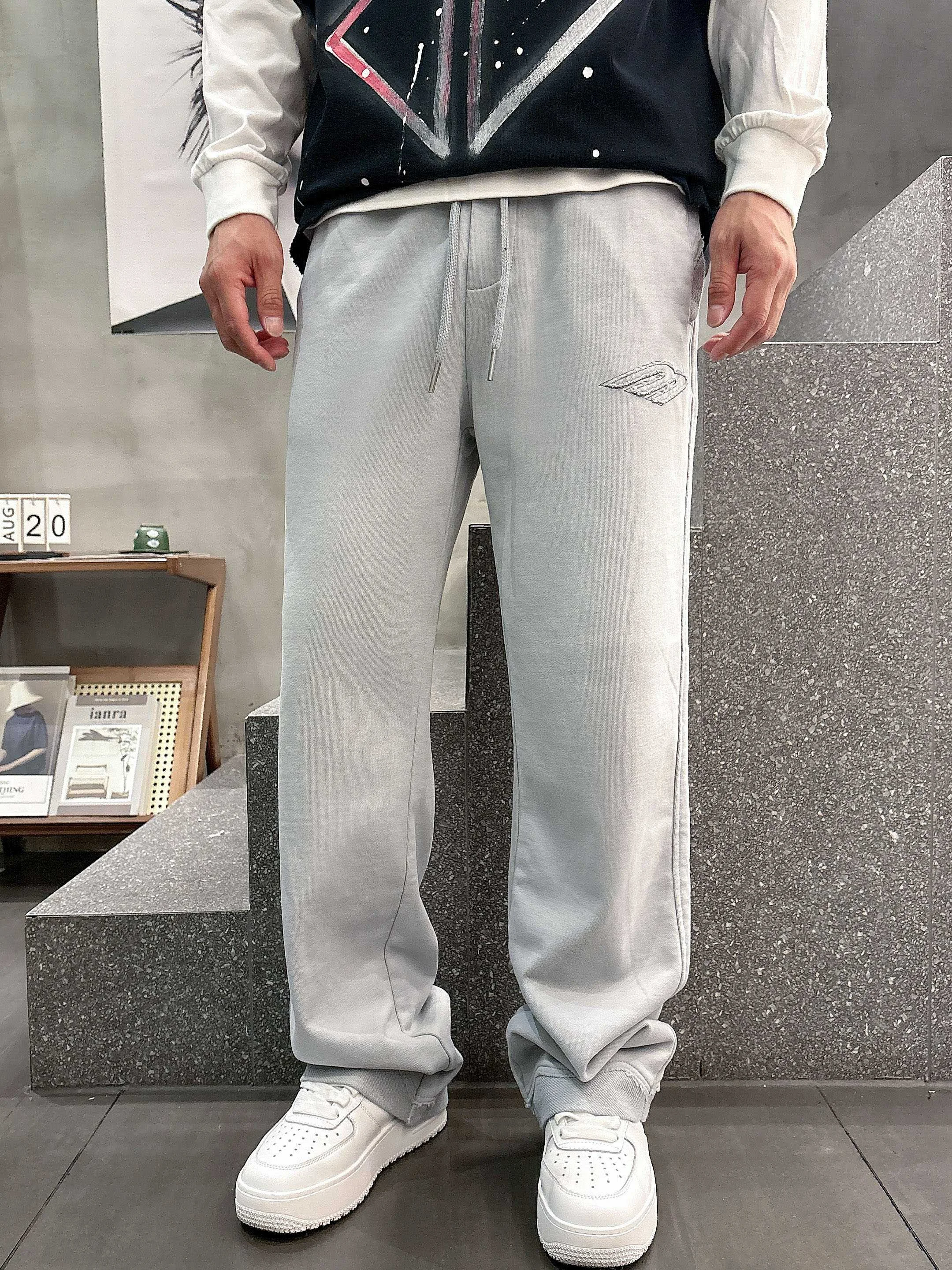 Balenciaga 2025 Autumn Winter Light Gray Casual Pants with Classic Logo