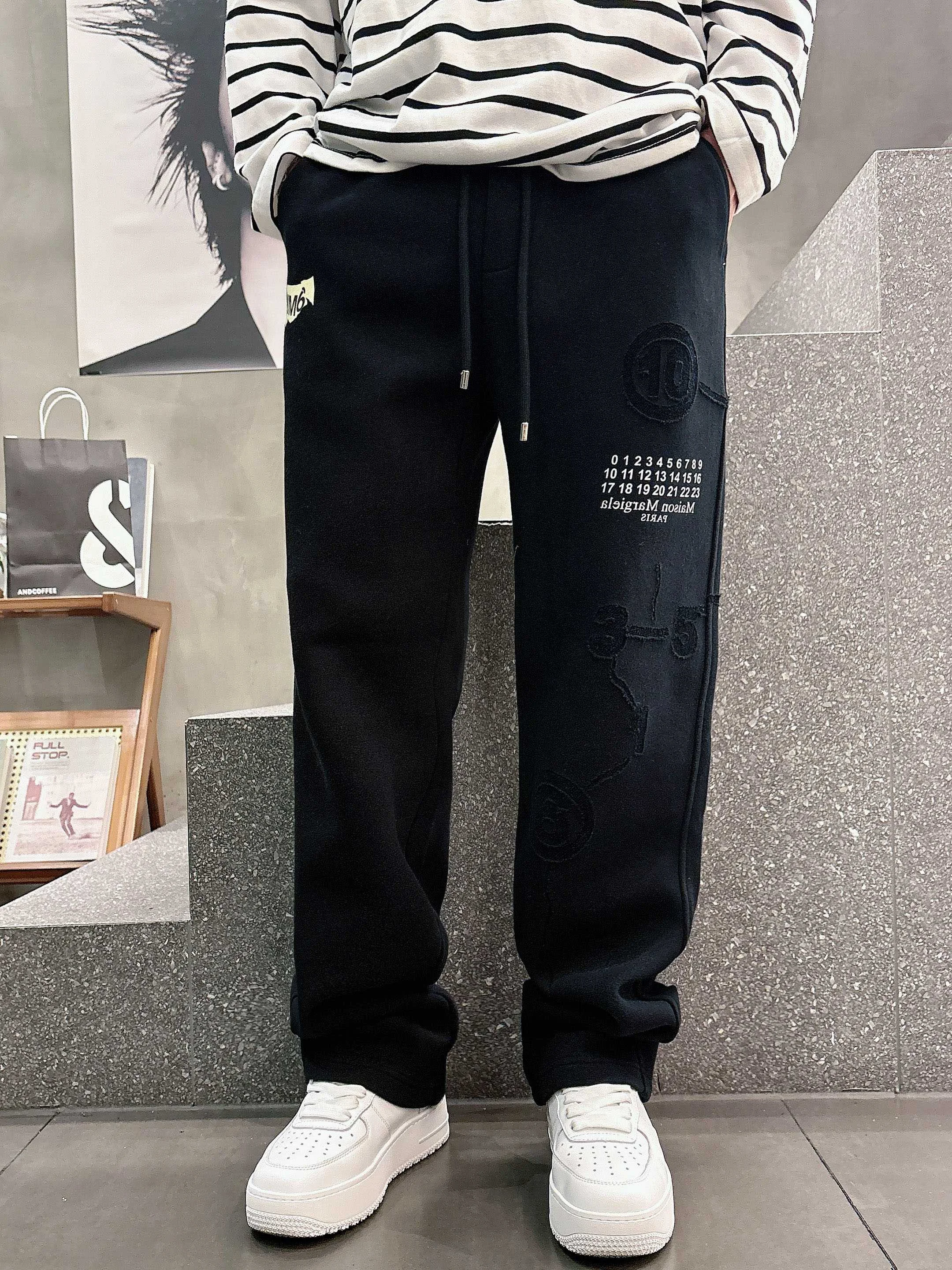 MM6 2025 Autumn Winter Black Casual Pants with Classic Logo