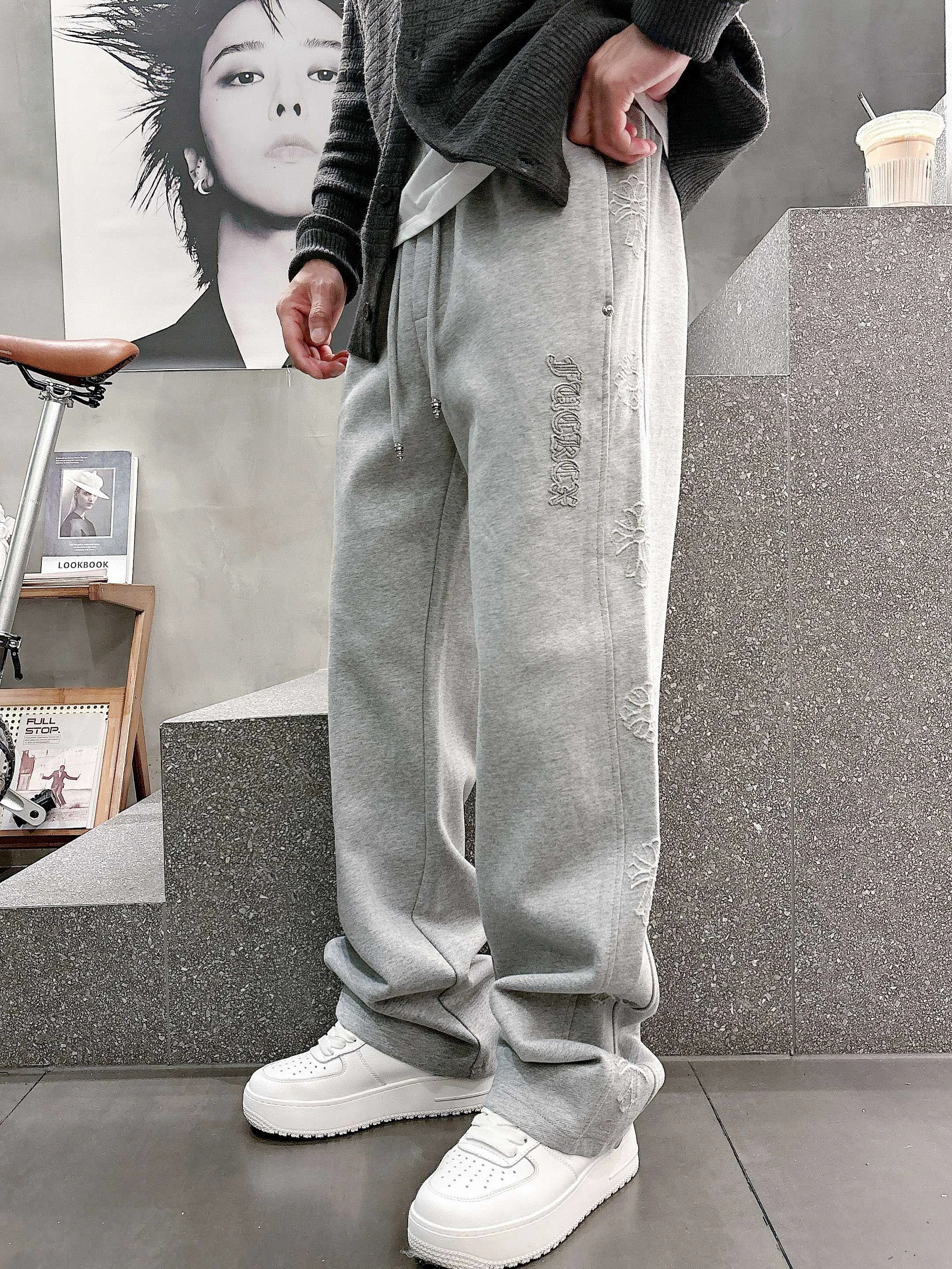 Chrome Hearts 2025 Autumn Winter Gray Casual Pants with Classic Logo Embroidery & High Comfort