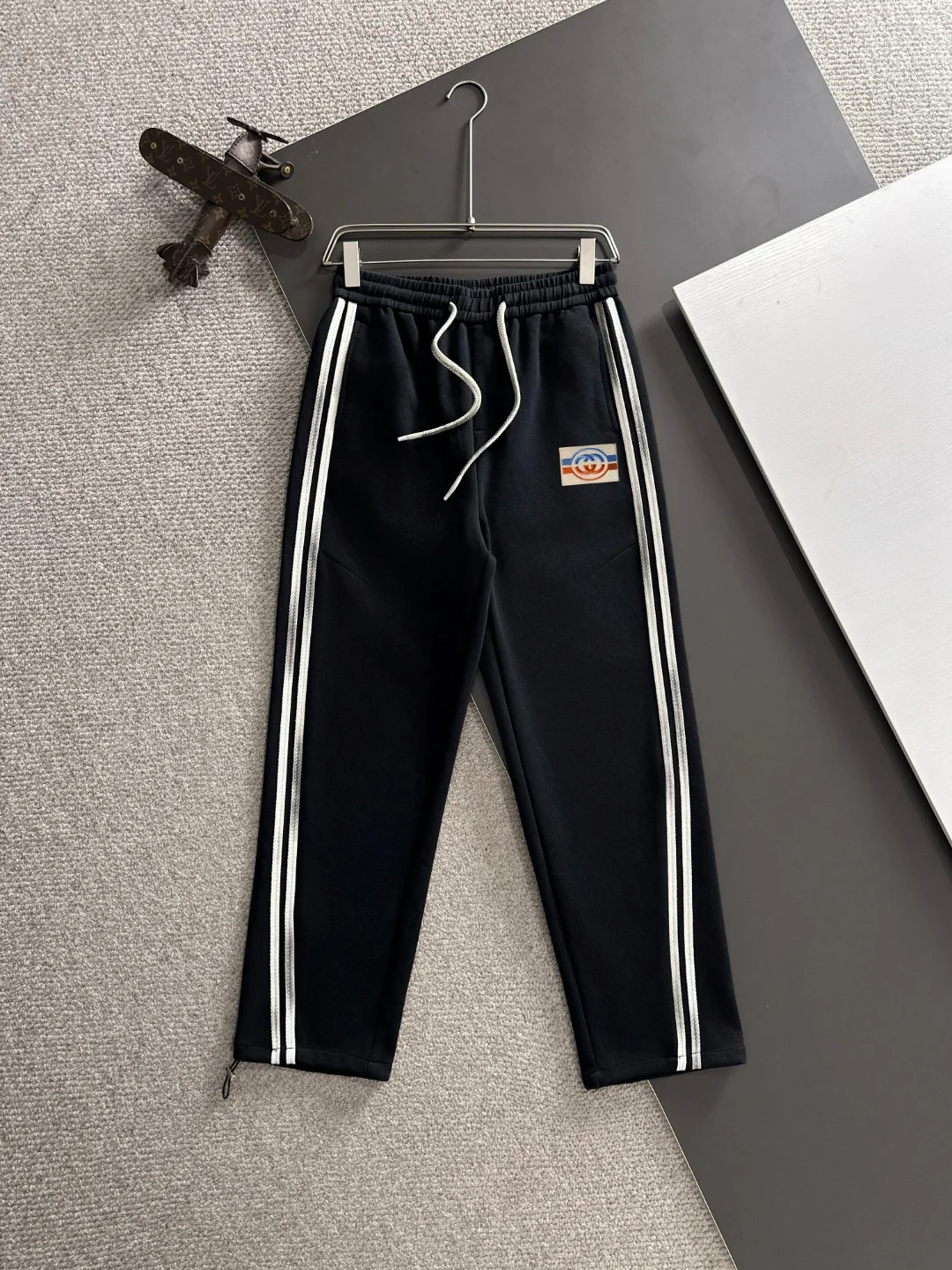 Gucci 2025 Autumn New Black Casual Pants with White Stripes, Elastic Waist