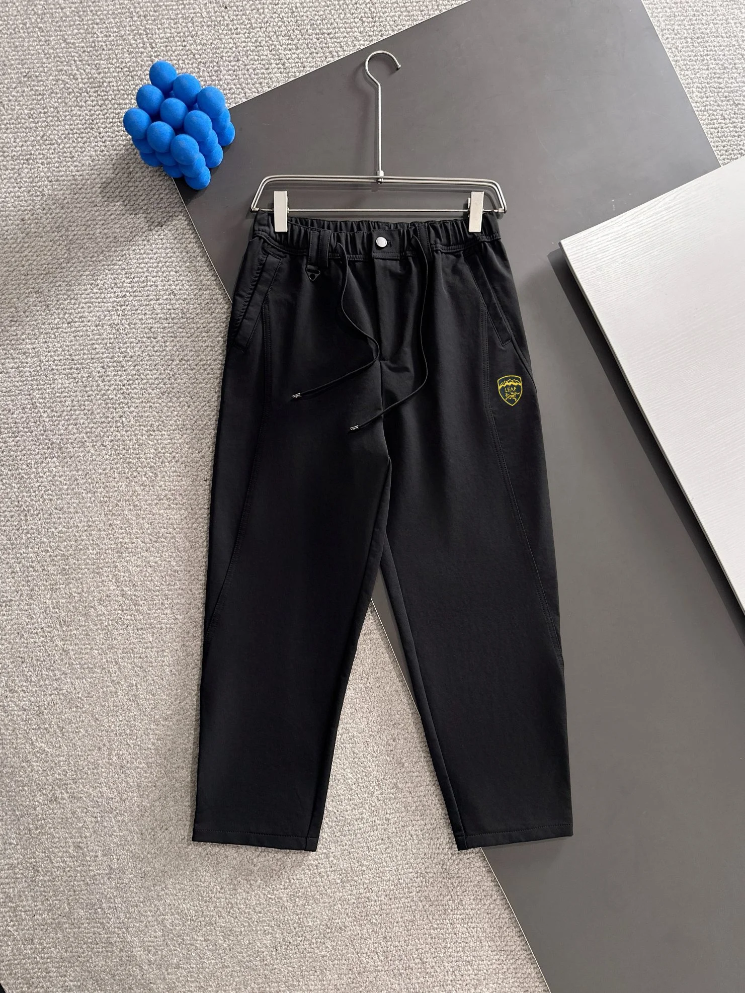 Arc'teryx 2025 Autumn New Black Elastic-Waist Pants & Casual Cut
