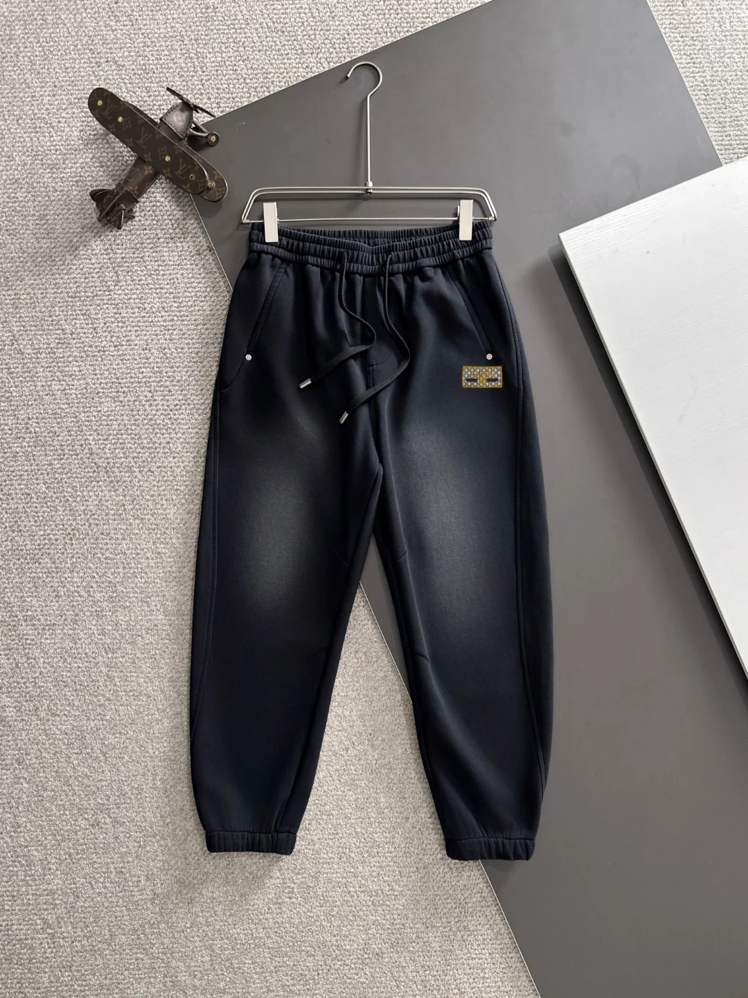Gucci 2025 Autumn New Black Elastic-Waist Pants with Brand Elements & Cut