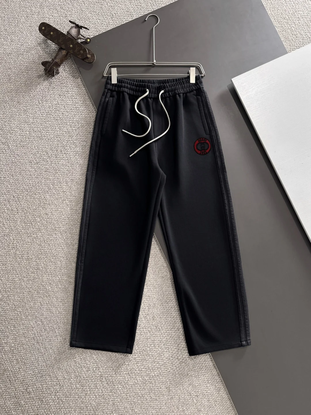 Gucci 2025 Autumn New Black Elastic-Waist Pants & Breathable Comfort