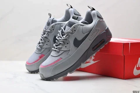 Nike Air Max 90 Retro Cushion Running Shoes