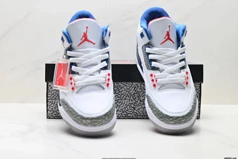 Nike Air Jordan 3 Retro Basketball Shoes