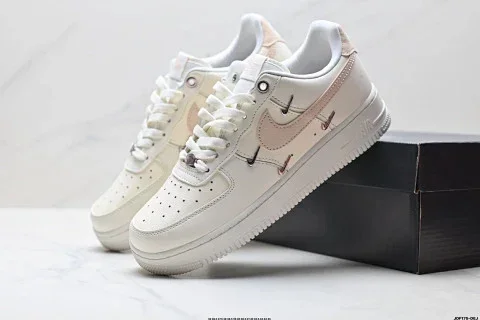 Nike AIR FORCE 1'07 Low-top Casual Sneakers