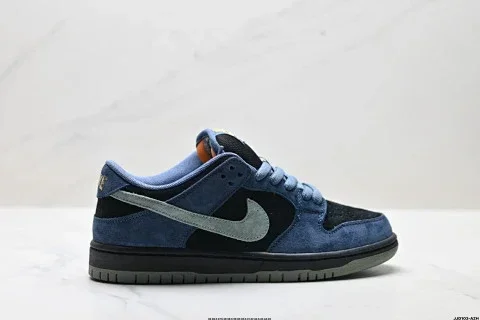 NIKE DUNK LOW Vintage Low-top Skate Shoes